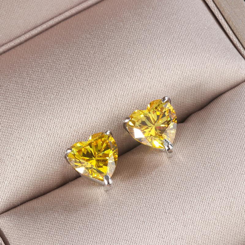 Jewelry Color Treasure Popular Jewelry High Carbon Diamond Simulation Yellow Diamond 8 * 8 Heart Stud Earrings Women'S