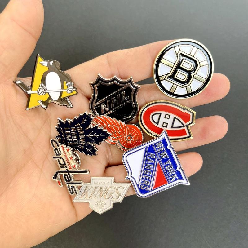 Creative Alloy Lapel Pin Fashion Brooch Collar Pin Badge for Clothing Accessories with Durable Metal Construction and Secure Clasp Design