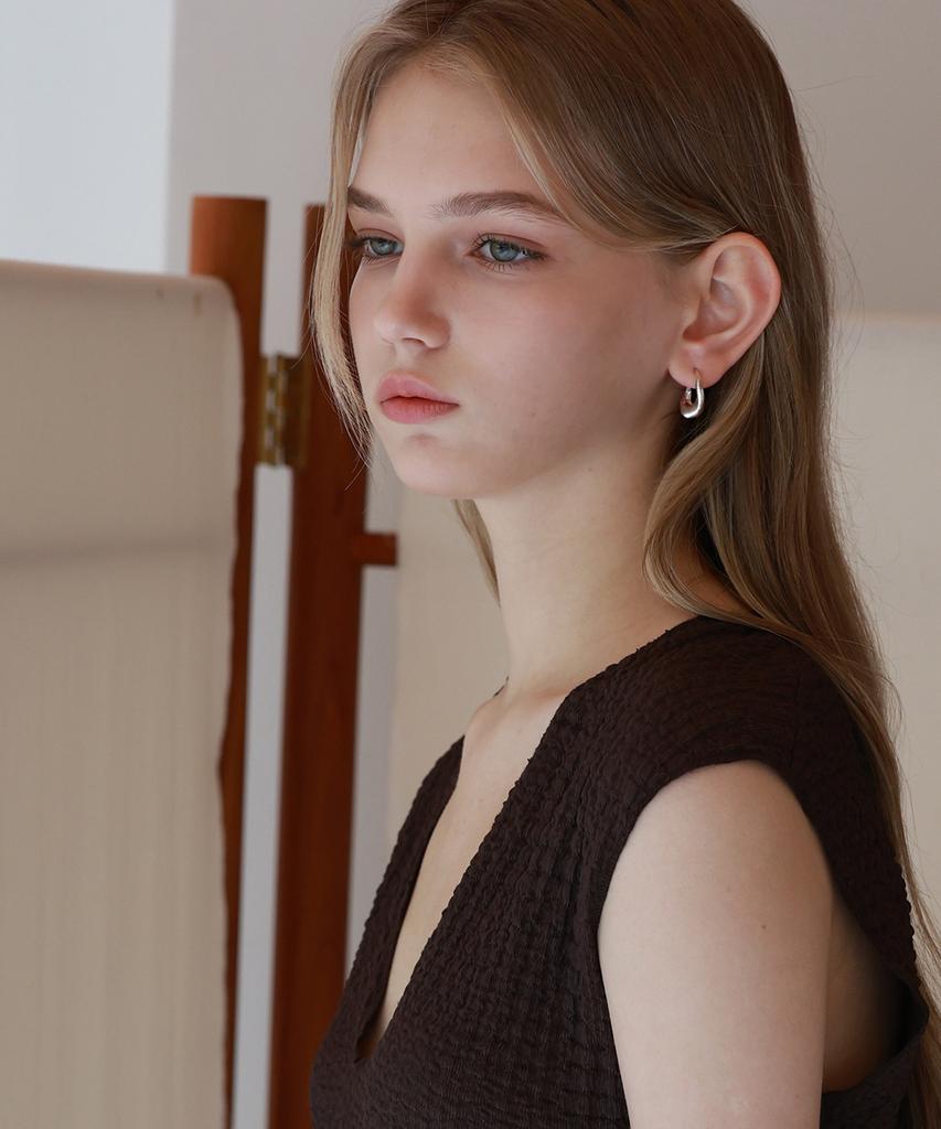 Reindeer Murmur Earring 09