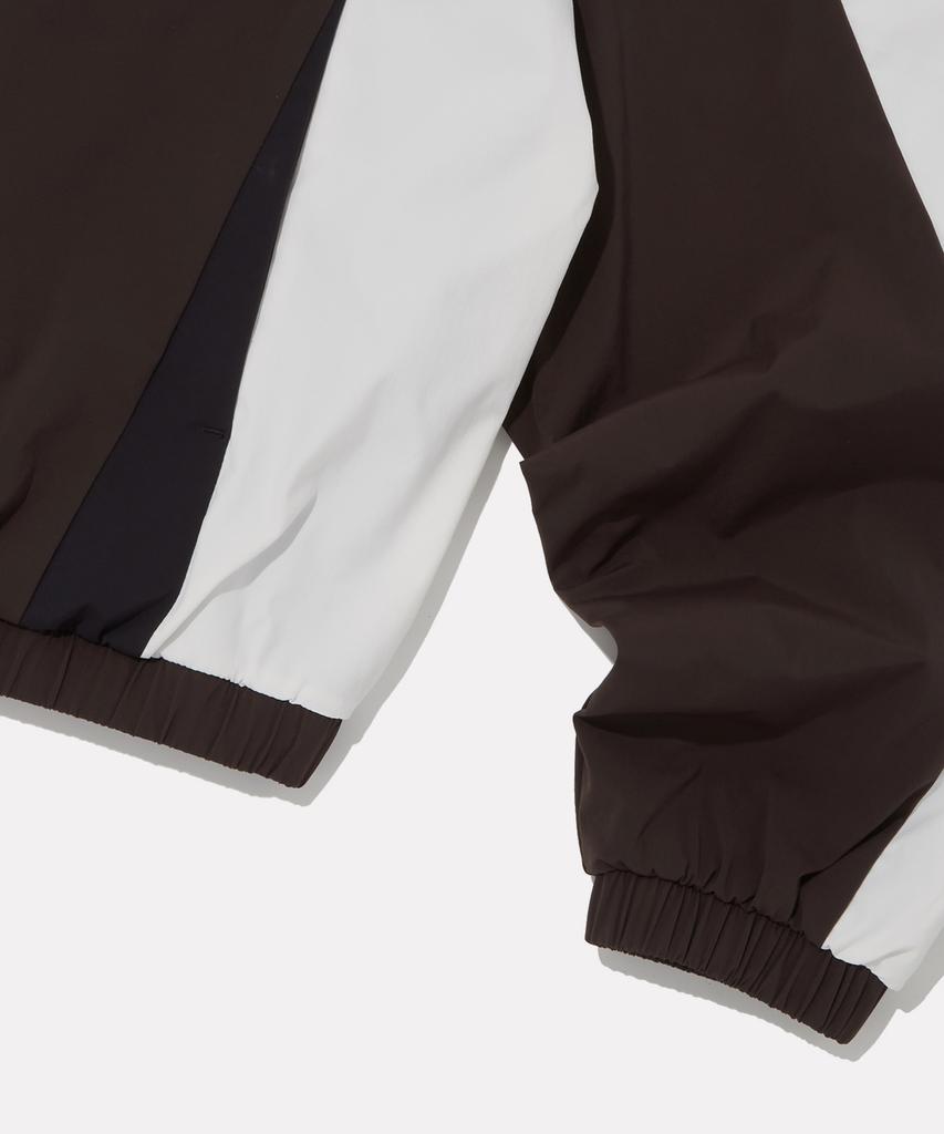 Reebok Flow Windbreaker (W) - Brown