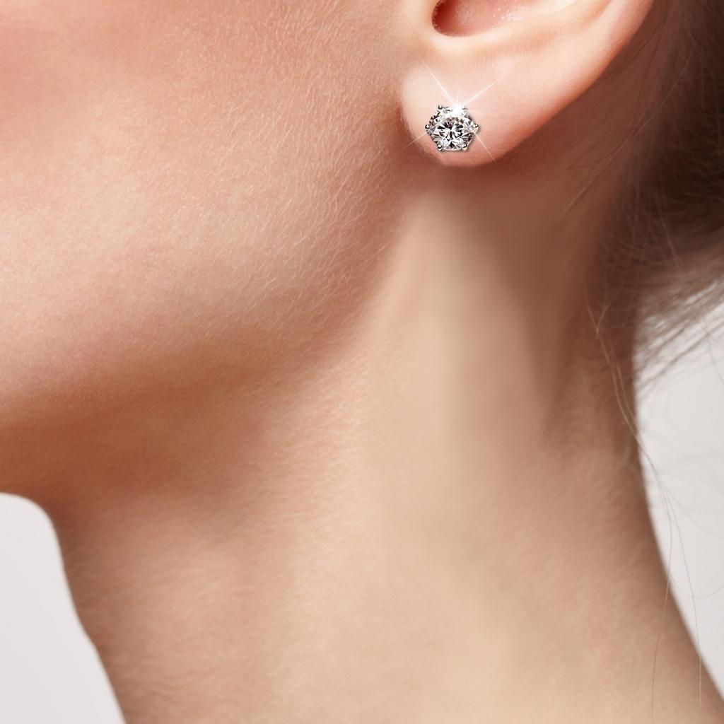 Inlaid 3mm Zircon Minimalist Earrings
