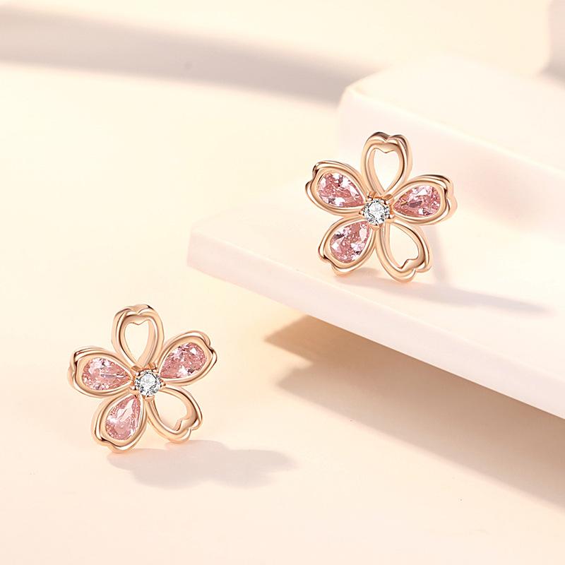Japan and Korea S925 Sakura Necklace for Women, Fashionable Peach Blossom New Fresh Set Necklace, Light Luxury Jewelry
