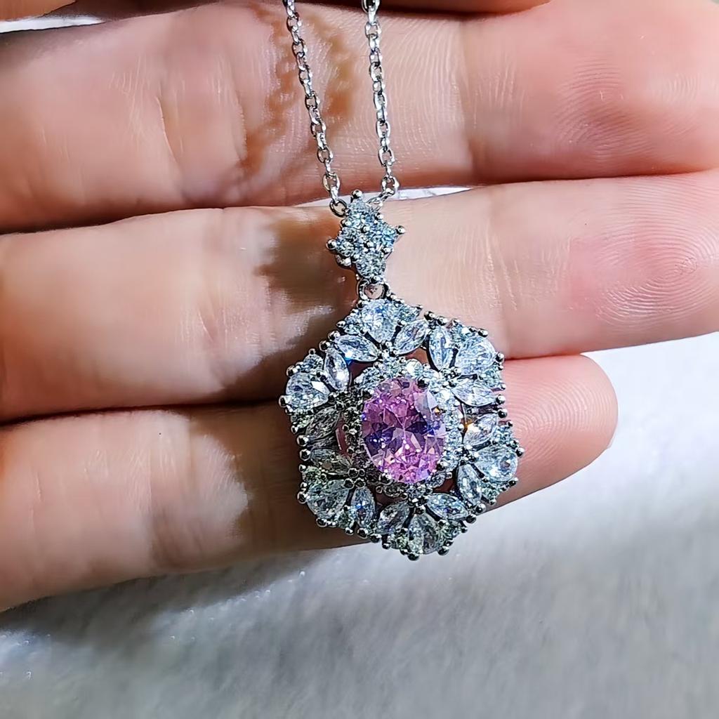 Exaggerated Heavy Industry Brilliant Pink Purple Diamond Pendant Necklace Colored Treasure Elegant High-end Sense Full of Diamond Light Luxury Chain