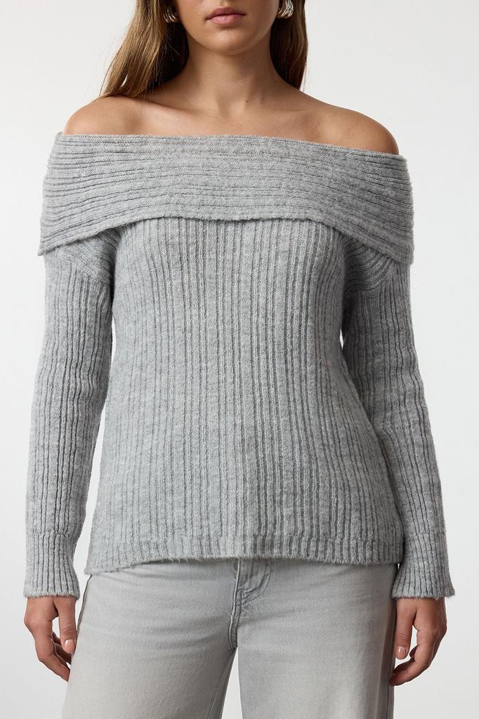 Women's Fashion Stylish Sweater Plum Soft Textured Carmen Collar Knitwear Sweater