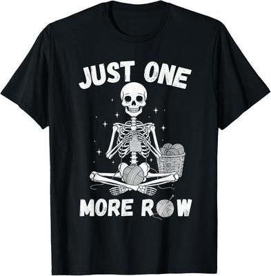 Nur noch eine Reihe – Lustiges Häkel-Skelett zum Stricken T-Shirt