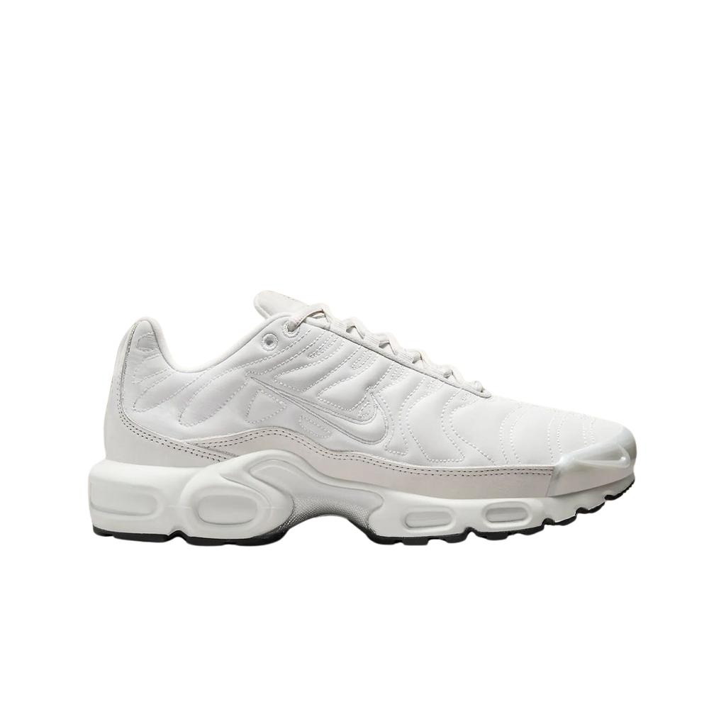 (w) Nike Air Max Plus Platinum Tint