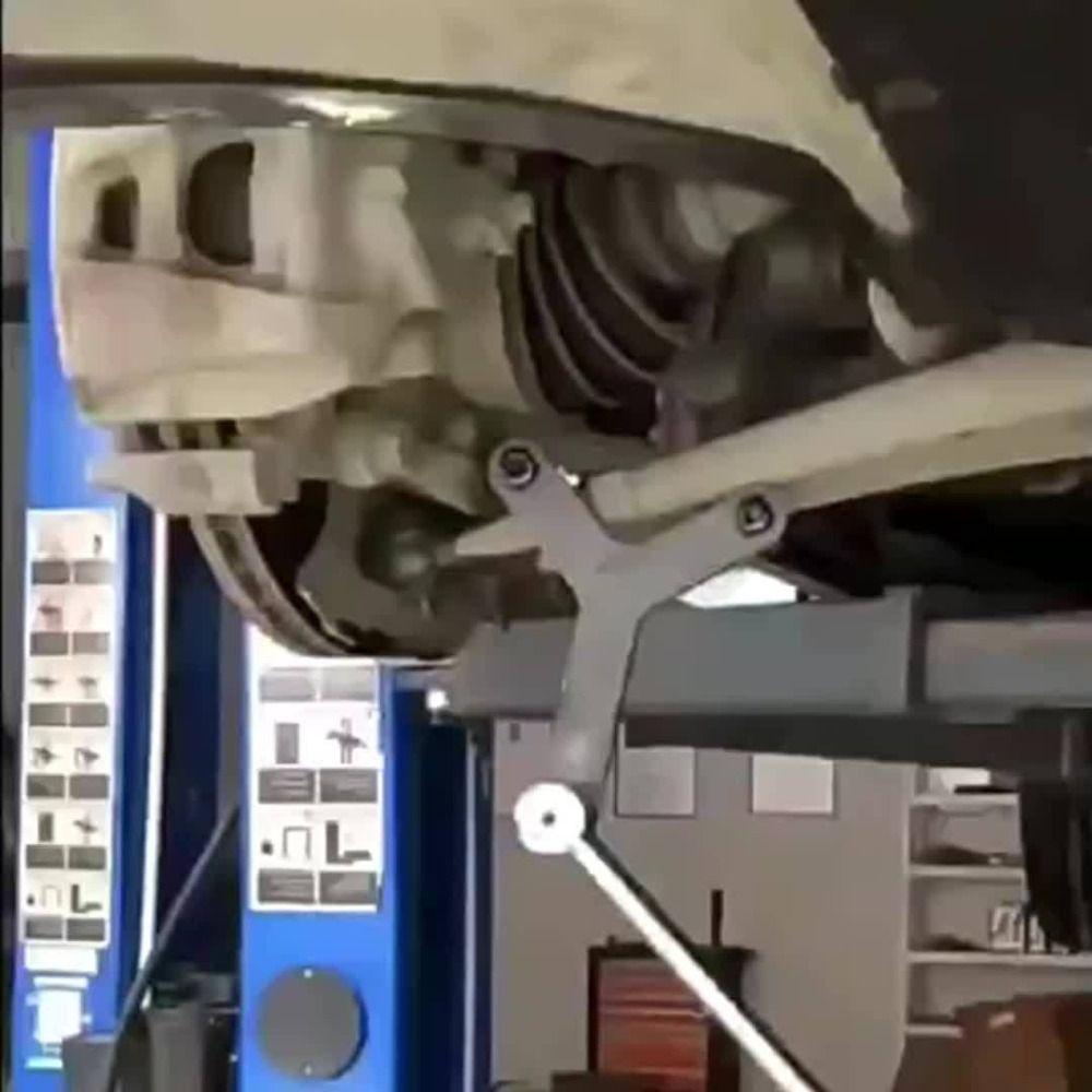 Heavy-Duty Car Lower Arm Disassembly Tool  For Disassembly and Installation