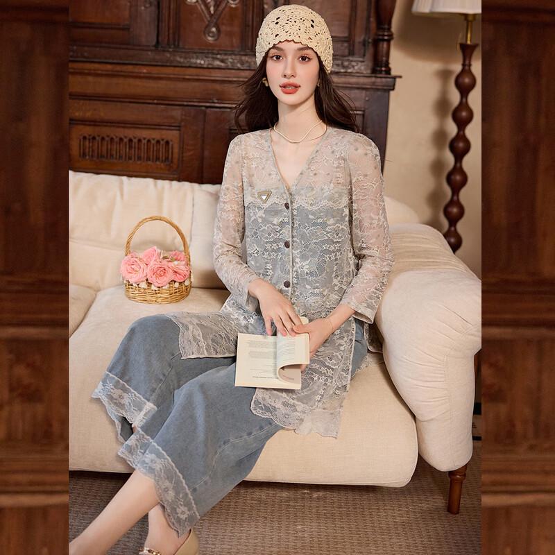 Women's Lace Blouse and Capri Denim Set