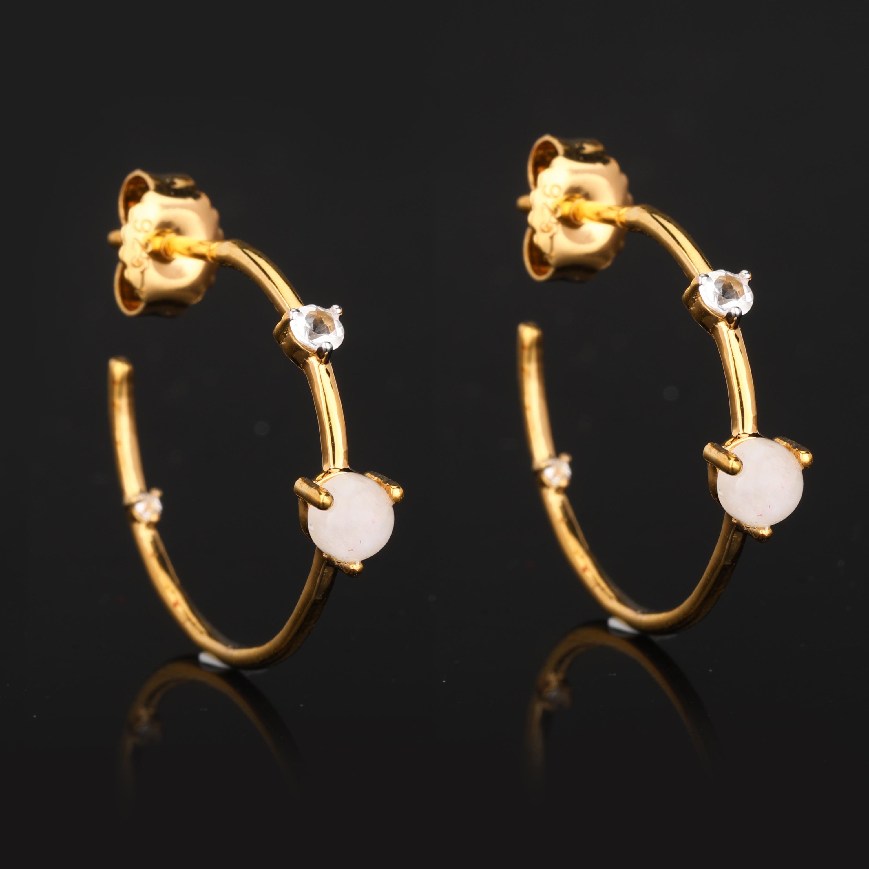 

Rainbow Moonstone & White Topaz Ring 925 Silver Gold Plated золотий