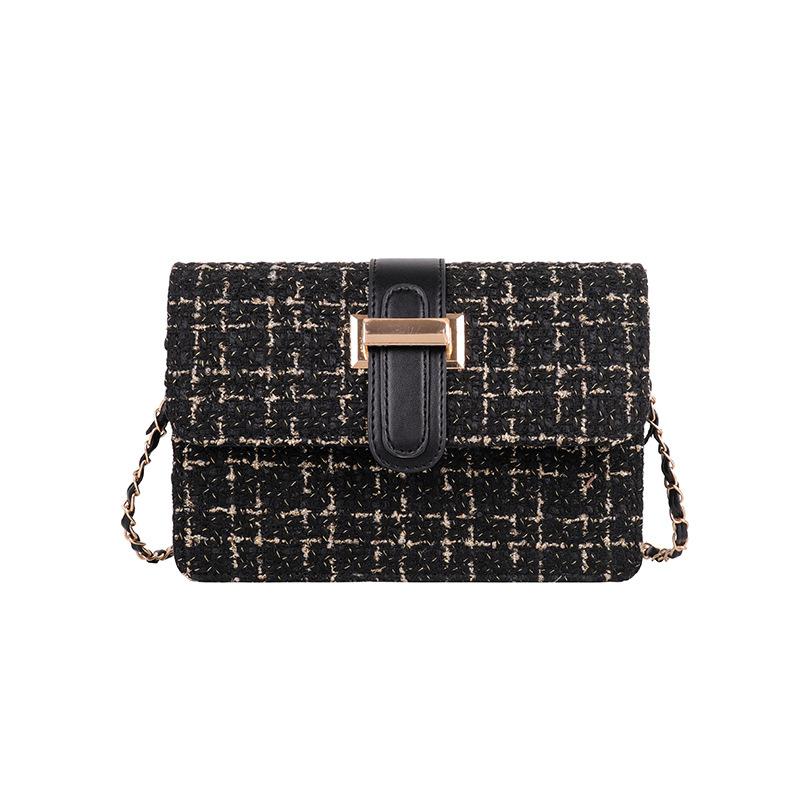 Casual Trendy and Fashionable Small Bag for Women In Summer Niche Design Small Square Bag New Fashionable and Beautiful Crossbody Bag