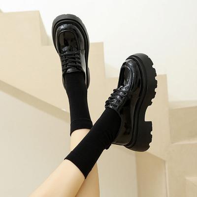 Plataforma sapatos baixos de couro femininos primavera 2025 novos retrô estilo britânico salto alto pretos estilo colegial mocassins de cadarço