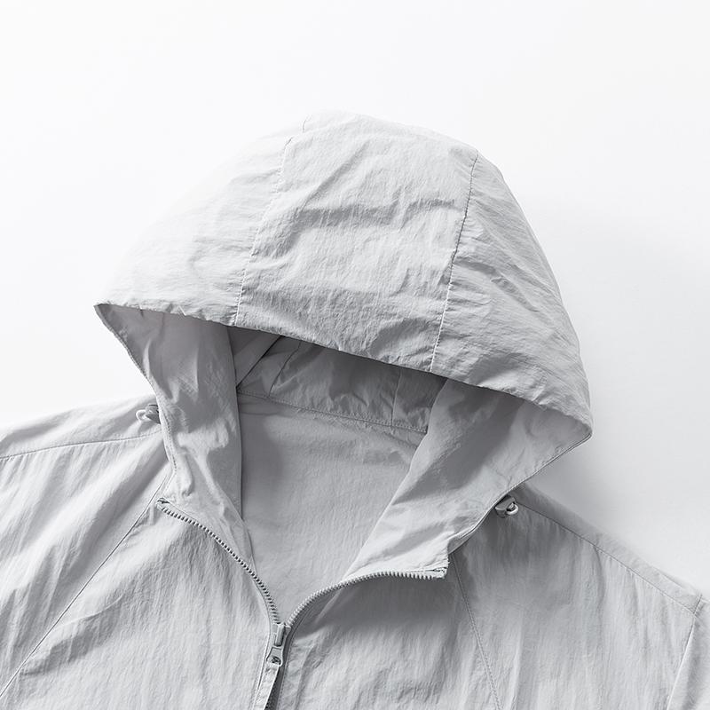UPF50+ Men's Hooded Sunscreen Jacket Summer Ultra Thin Zipper Pocket Windbreaker Elastic Cuffs Outdoor Hiking Fishing Skin Coats