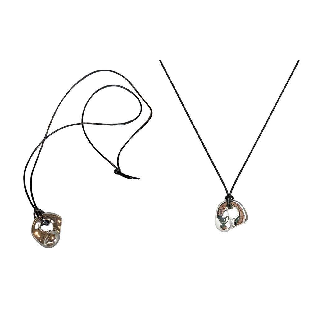 Fashionable Hollow Metal Pendant Necklace Adjustable Length Women Men Clavicle Chain Fashion Jewelry for Daily Wear