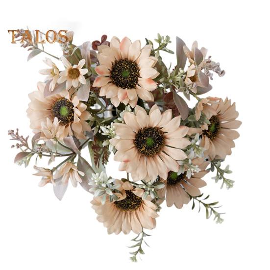 

Искусственный букет подсолнухов. Хорошая точность украшения. Отличная детализация. Реалистичный свадебный реквизит. Искусственный букет подсолнухов. Свадебный декор. шампанского