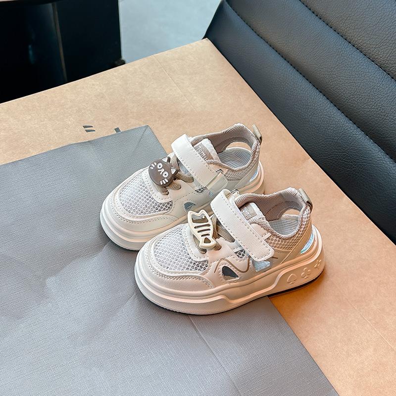 

Kids Sports Sandals Hollowed-out Breathable Girls Running Shoes Soft Sole 2025 Summer New Students Casual Shoes Cute Hook&loop 21 хаки
