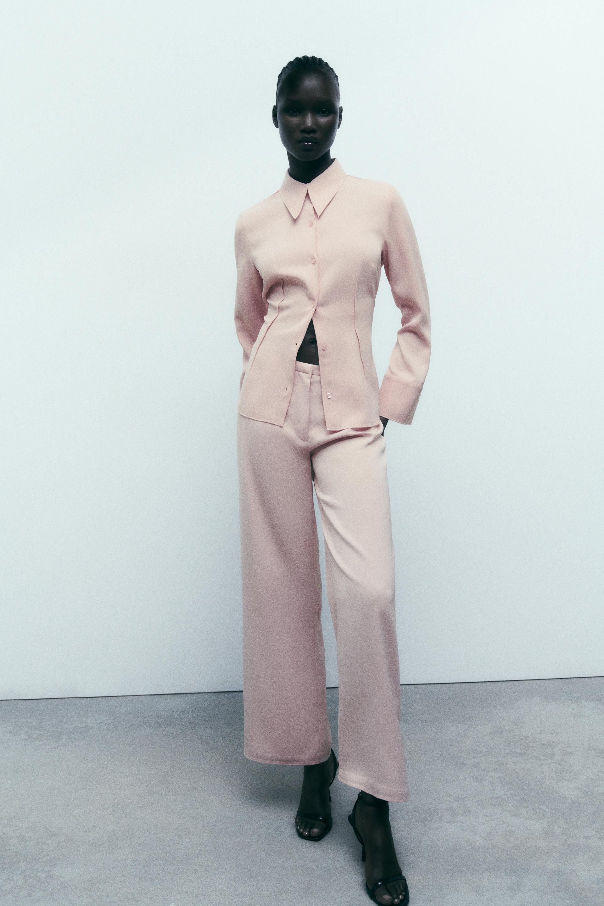 

ПРИГЛАШЕННАЯ РУБАШКА