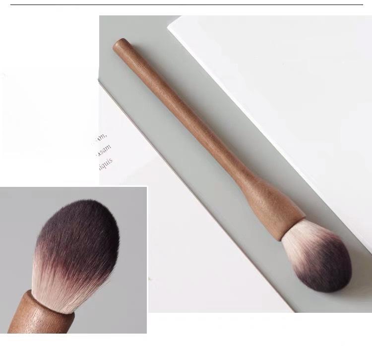 Large Vintage Walnut Wood 6-Piece Face Makeup Powder Brush Set Nylon Vegan Wood Handle Customizable Travel-Friendly Makeup