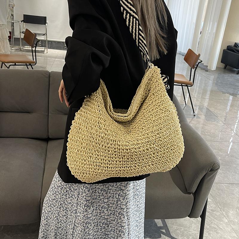 Fashion Beach Vacation Woven Women's Tote Bag New Exquisite Large-capacity Commuter Versatile Shoulder Handbag