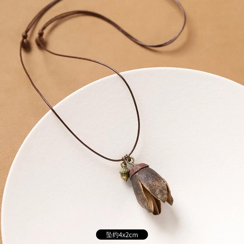 Female Acorn Pendant - Simple Long Sleeve Sweater Chain - Retro Knitted Necklace Accessory