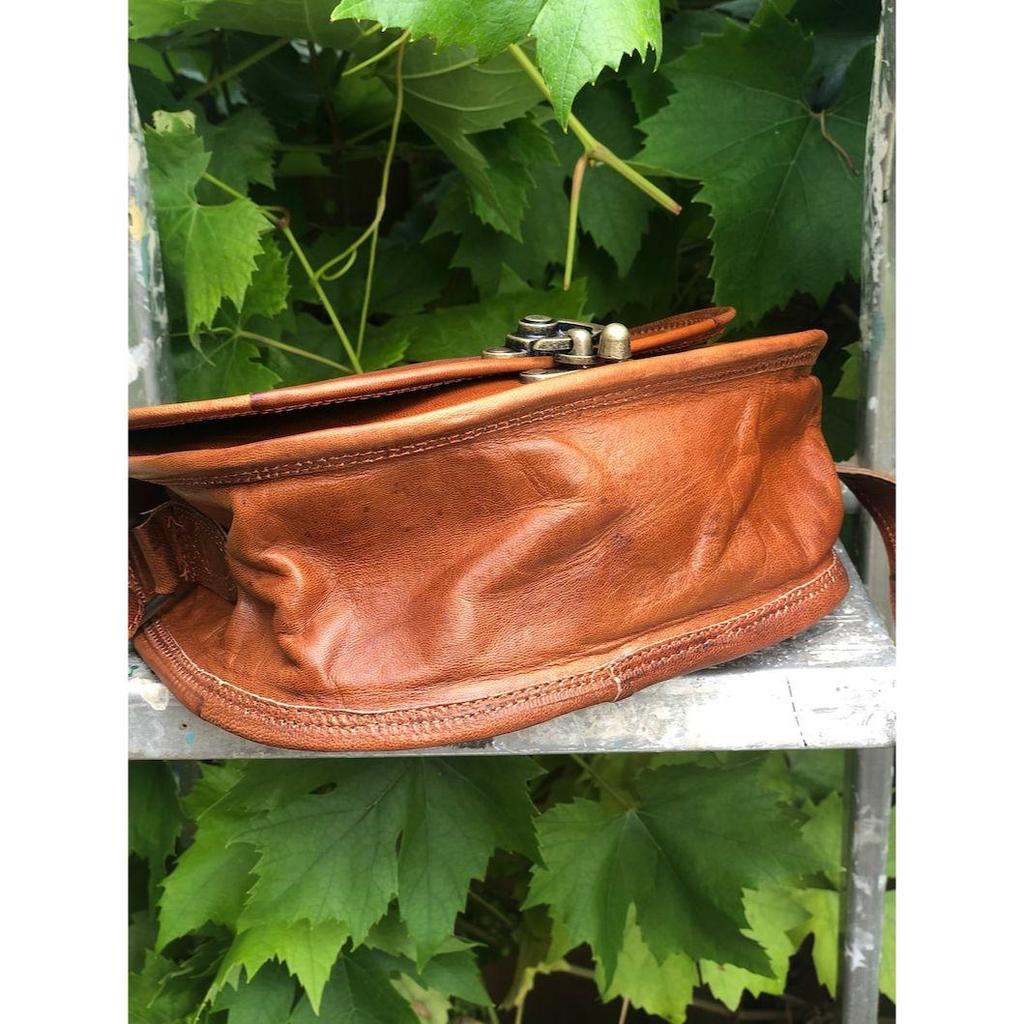 Small Leather Saddle Bag, Plain Front Leather Saddle Bag, Traditional Saddle Bag, Retro Brown Leather Purse, Fairtrade Leather Bag, EDC