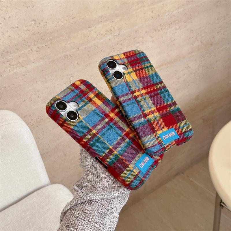 Retro Plaid Phone Case for iPhone 15, iPhone 16, iPhone 17 Pro Max