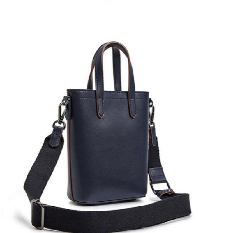 ESquire Collection [direct Management] ESquire Women S Mini Tote   croSSbody Bag Navy Eibfhb908ny