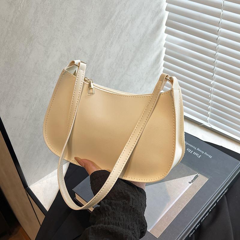 Patent Leather Minimalist Bag Women's New Solid Color Texture Underarm Bag Versatile Fashion Casual Shoulder Bag