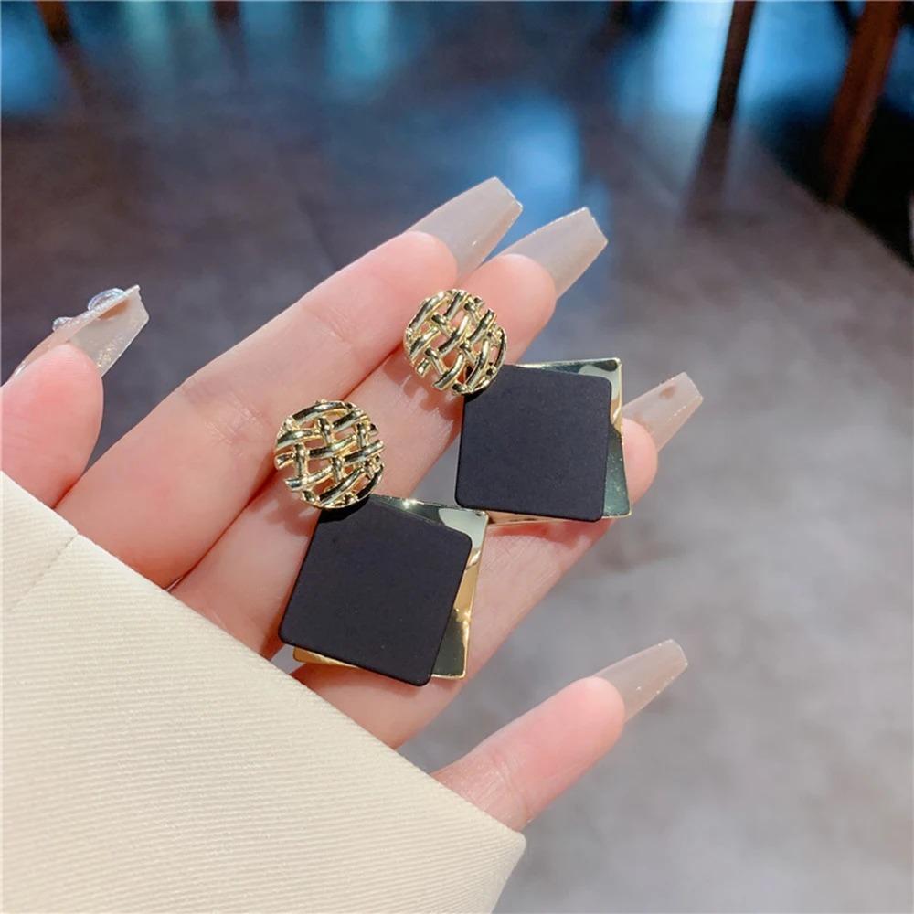 Hollow Golden Metal Double Color Rhombus Shape Dangle Earrings for Women Lattice Drop Earrings Geometry Party Punk Jewelry