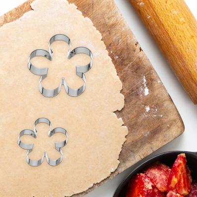 3 stuks/set Bloemvorm Koekjesuitstekers Geen Geur 430 Roestvrij Staal Rozenblaadje Biscuitvormen Bakgereedschap