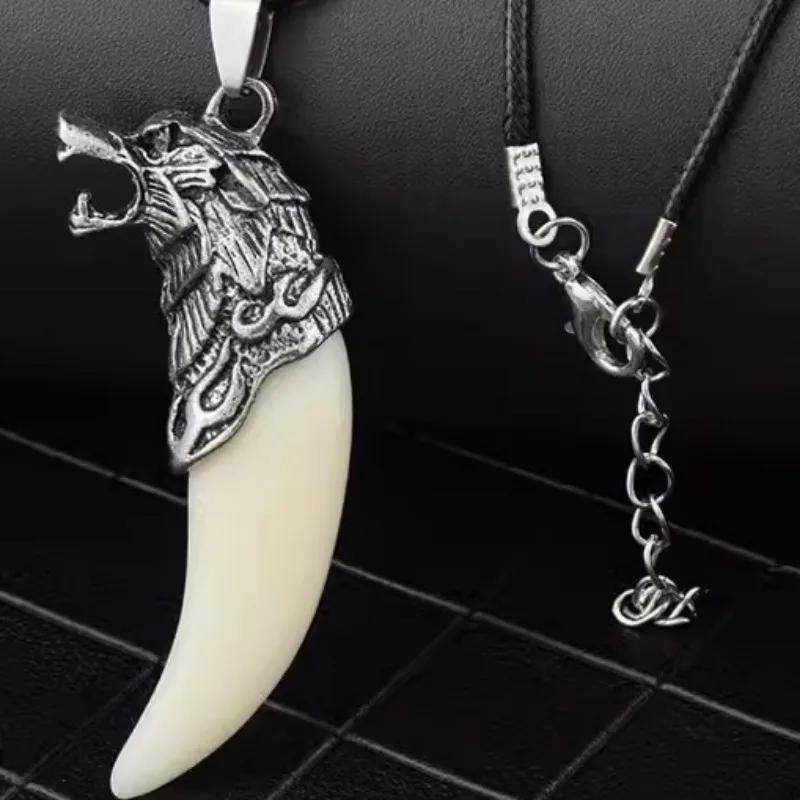 Punk Wolf Tooth Necklace Sturdy Artificial Leather Rope Resin Necklace Retro Cool Spiked Tooth Alloy Pendant Lightweight Jewelry