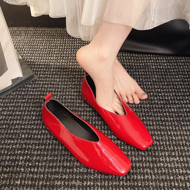 Fashion Low Heel Single Shoes Autumn New Square Toe Patent Leather Slip-on Non-Slip Wear-Resistant Square Heel Shoes