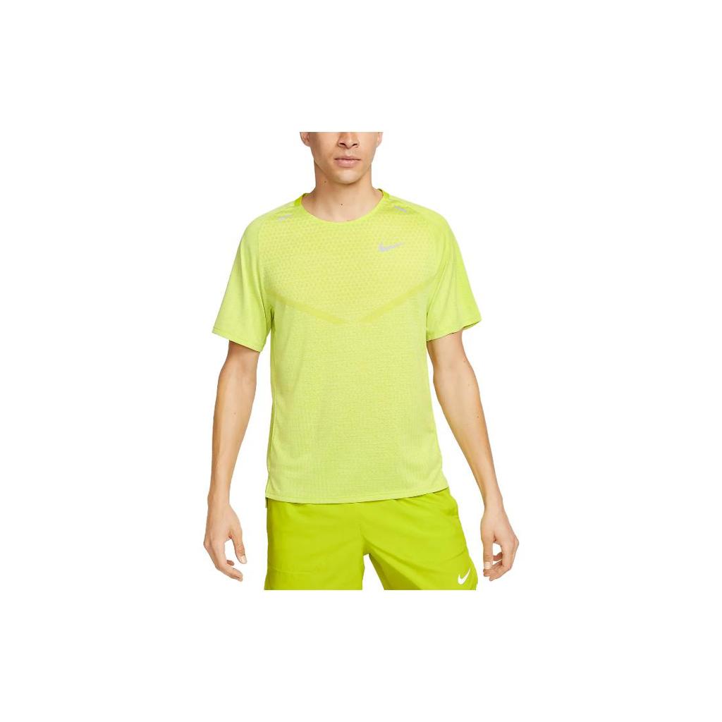 Nike T Shirts Men's Yellow Crew Neck Moderate DM4753-308