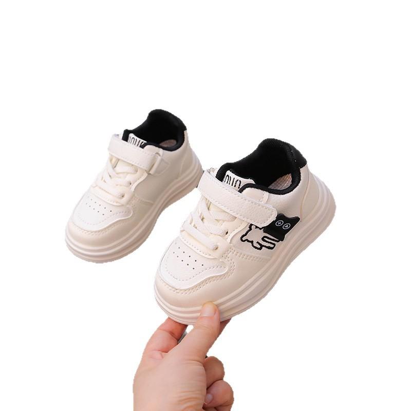 Children's Little White Shoes 2025 Spring and Autumn New Korean Version of Girls Board Shoes Boys Casual Sports Shoes Children's Shoes Fashion