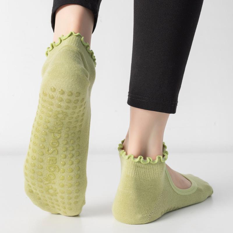 Lace Design Silicone Non-slip Professional Yoga Pilates Train Indoor Floor Soft Dance Sports Gym Ruffles Ballet Fitness Socks