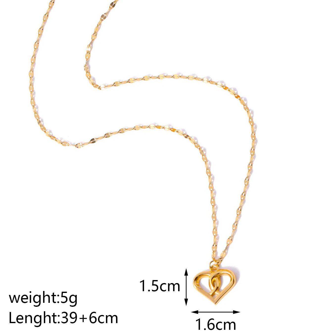 

CARLIDANA Ins 18K Gold Plated Stainless Steel Heart Charm Chain Bracelet For Women Waterproof Hypoallergenic Jewelry Gift