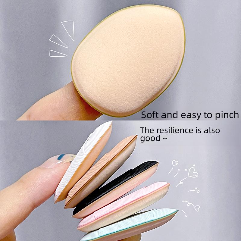 Mini-Wassertropfen-Luftkissen-Puderquaste für Concealer und Make-up-Details