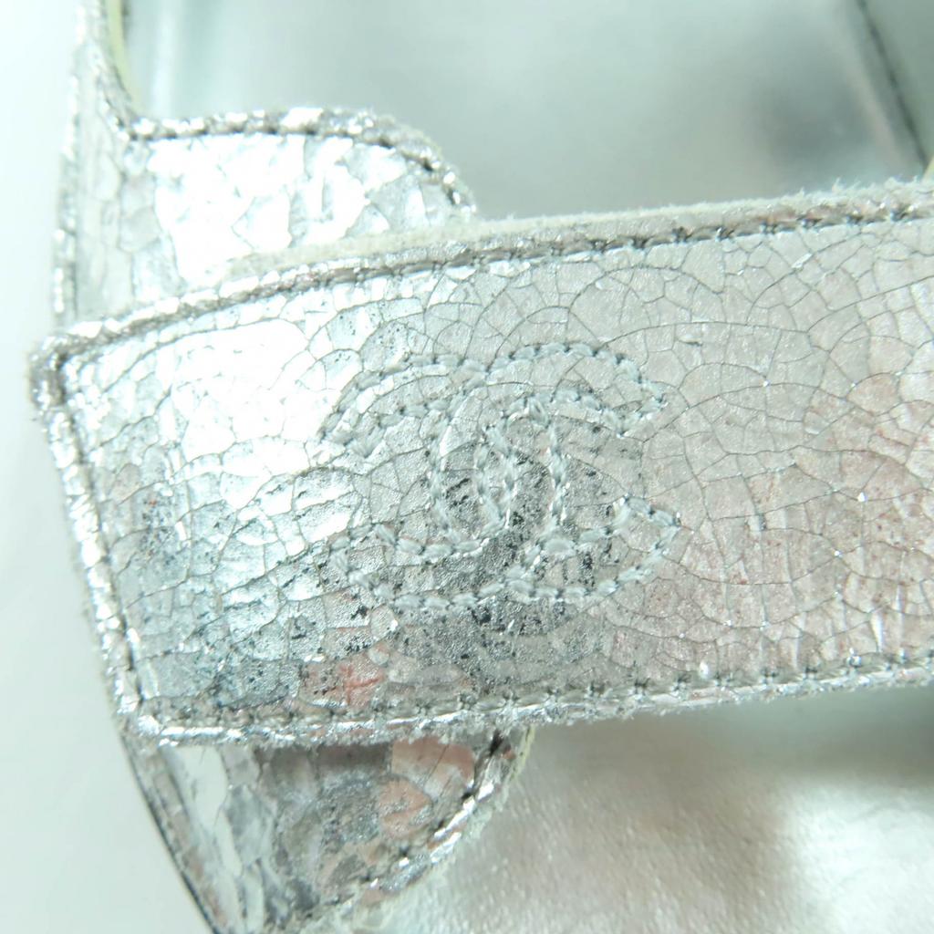 Excellent CHANEL Sandals Silver leather Women 37 G31857 Used