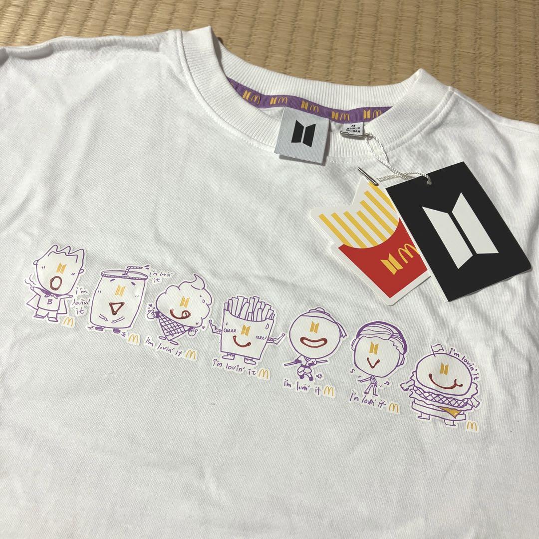 

[USED] BTS McDonald s Collaboration T-Shirt (Size M) with Jungkook Trading Card