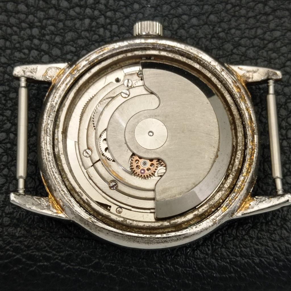 VINTAGE TITONI AIRMASTER ROTOMATIC SWISS MENS CREAM COLOR DIAL WATCH A700334-5 R202-a700334