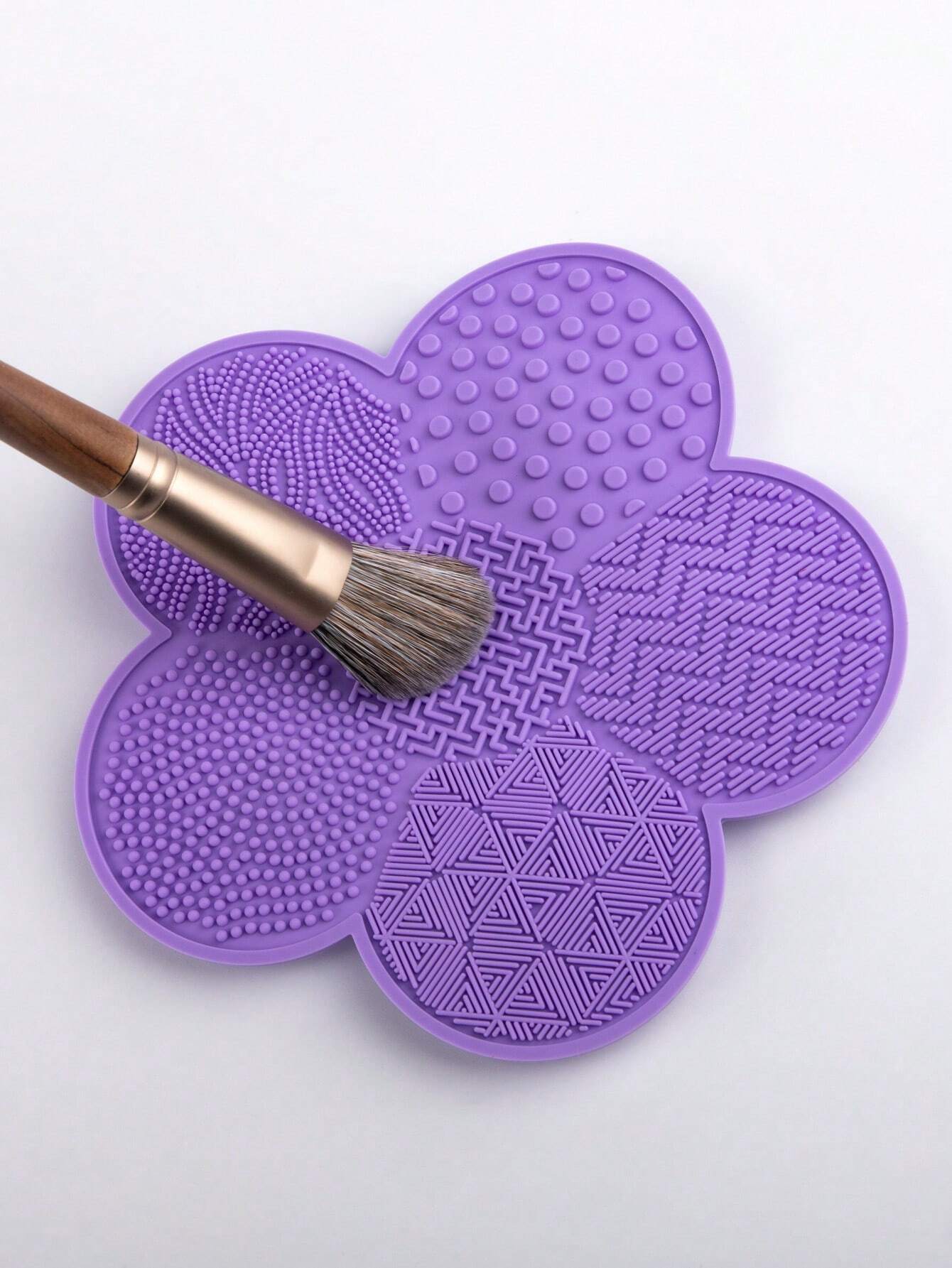 

Очиститель для кистей для макияжа - 1 шт. Силиконовая чистящая салфетка в форме цветка для профессиональной чистки фиолетовый