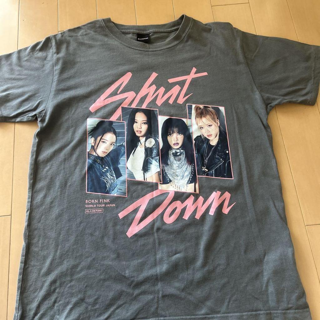 [USED] BLACKPINK BORN PINK T-shirt M