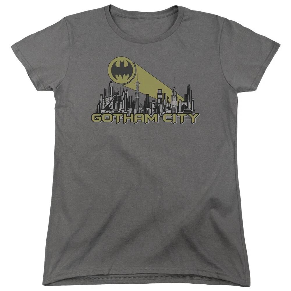 Batman  Gotham Skyline  Women s T-Shirt S