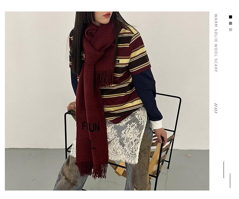 Celebrity-Inspired Women's Autumn & Winter Jacquard Wool Scarf with Tassels