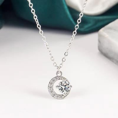Moon Circle Necklace Women's Light Luxury One Carat Pendant Niche Design Sense Advanced Simple Versatile Clavicle Chain
