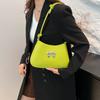 Winter New Personalized High-value Bow Portable Crescent Bag Sweet Retro Niche Design Armpit Bag