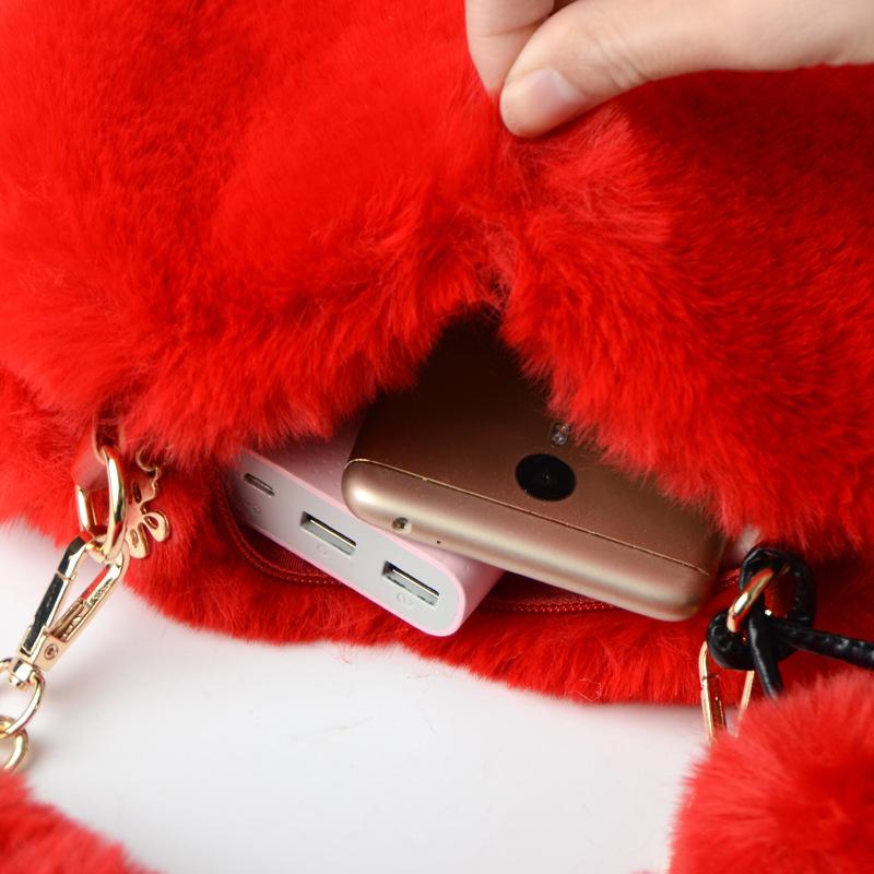 Trendy Ladies Plush Love Heart Shaped Fashionable Solid Color Soft Comfortable Purses Popular Women Hand Bags