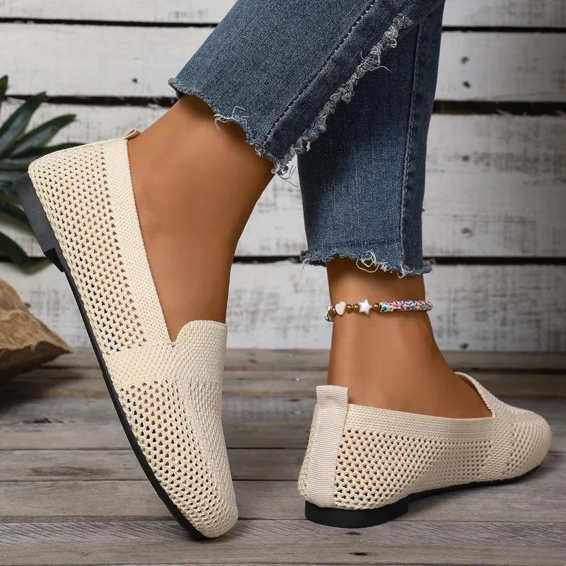 2025 Hot Sale New Mesh Women's Flats Outdoor Breathable Soft Bottom Slip on Flats Plus Size Comfortable Casual Walking Shoes