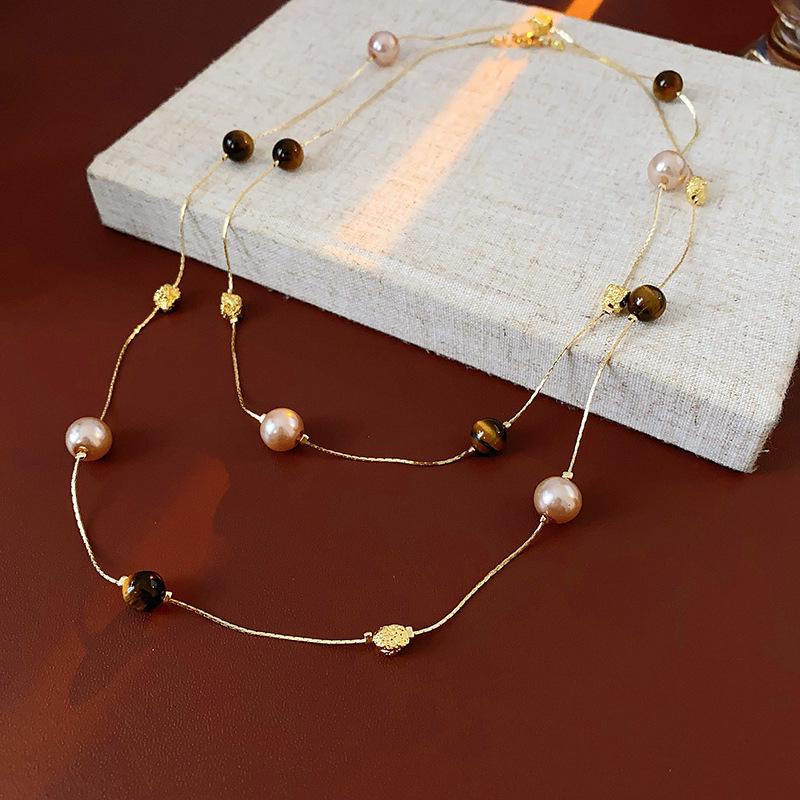 Maillard Vintage Oval Tiger Eye Long Necklace: Niche Light Luxury Sweater Chain for Women