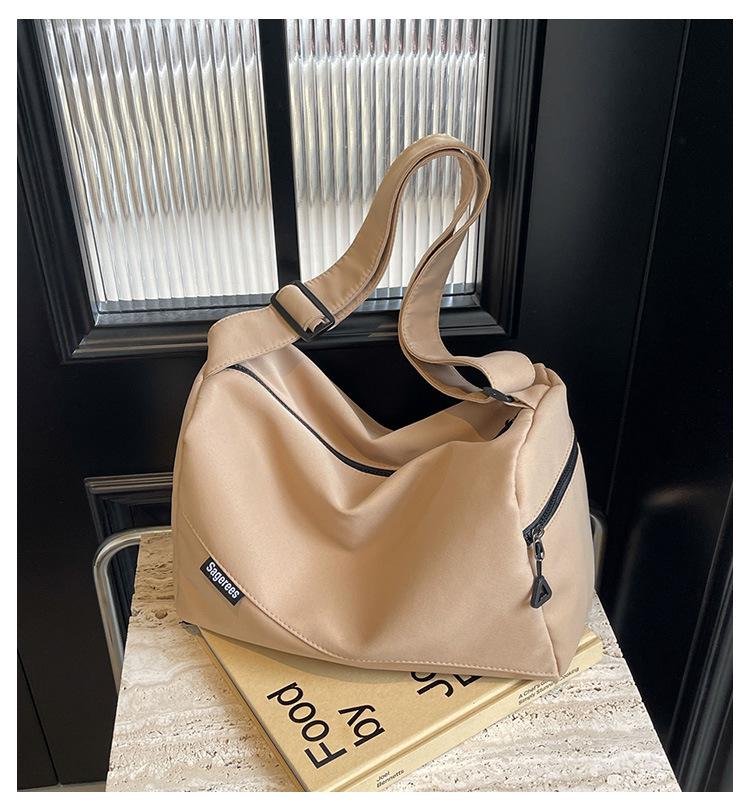 2025 Summer Versatile Solid Color Casual Shoulder Sports Bag - Lightweight Crossbody for College Students