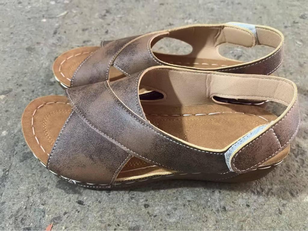 Women's Summer Cross-Border Platform Sandals - Plus Size, Open Toe, Thick Sole, Magic Tape Closure, European & American Style (Size 43)
